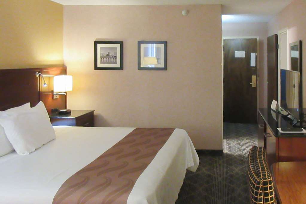 Quality Inn & Suites Brainerd Quarto foto